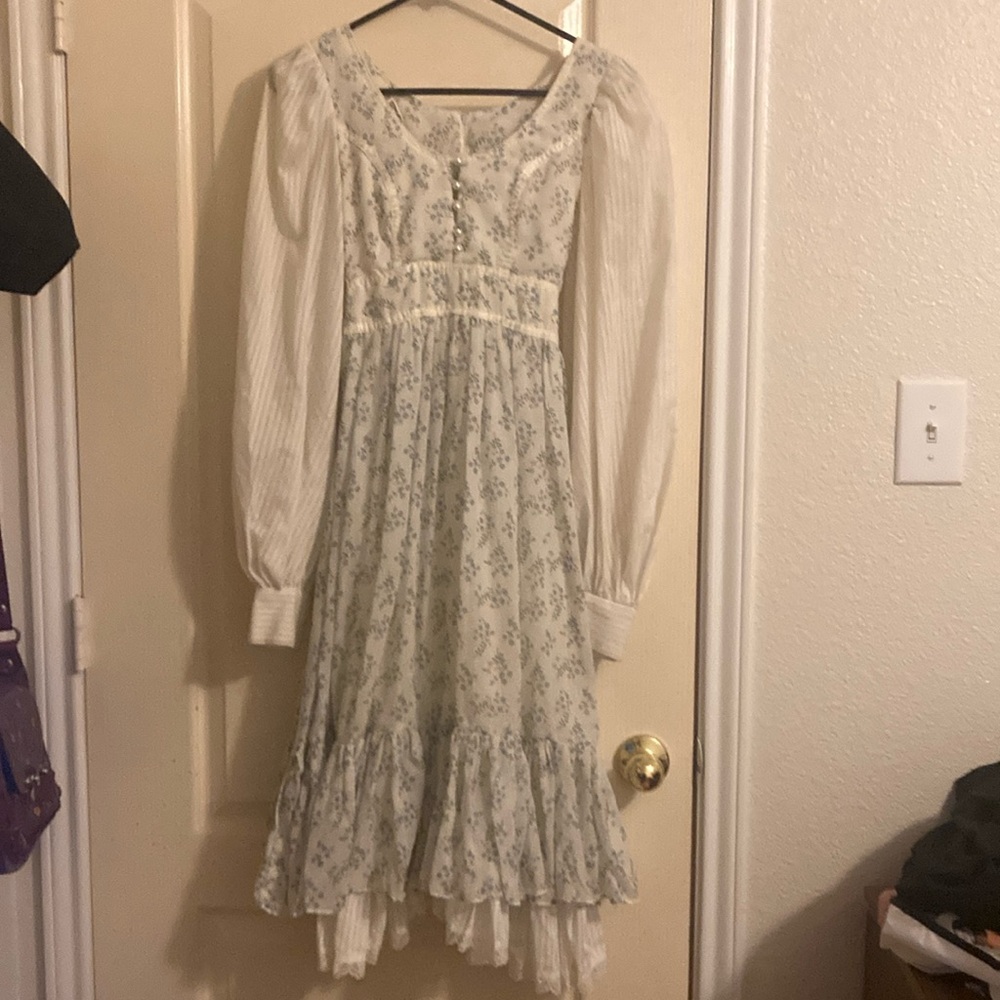 Vintage gunne sax dress
